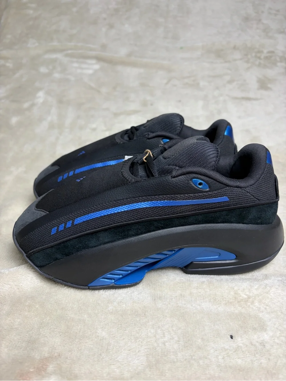 adidas Mad IIInfinity Mens Black Dark Marine Casual Shoes JI0395 Size 5.5